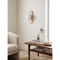 Bild in Galerie-Betrachter laden, Viola Oval Wall Lamp
