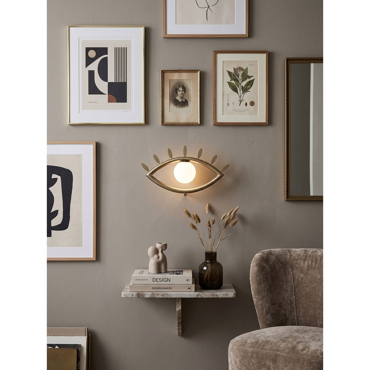 Visio Wall Lamp