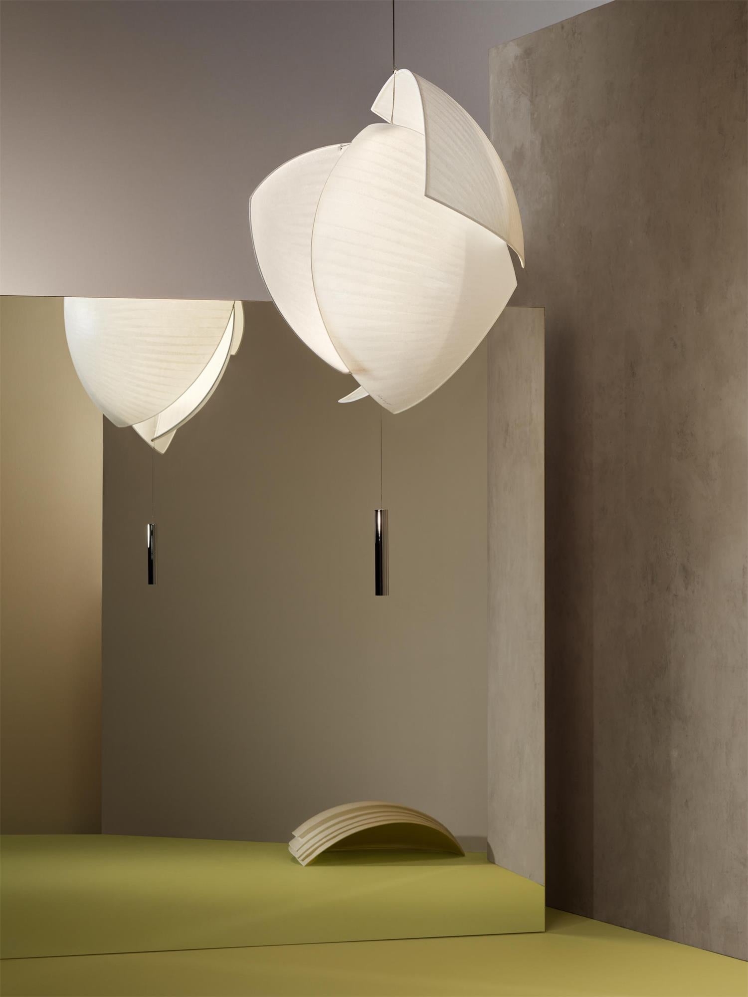 Voiles Pendant Lamp