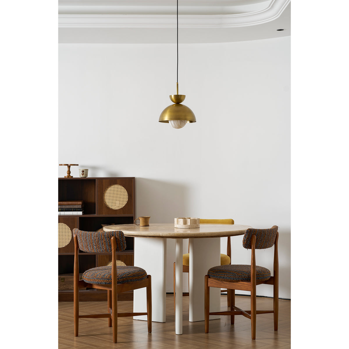 Volo Alabaster Pendant Lamp