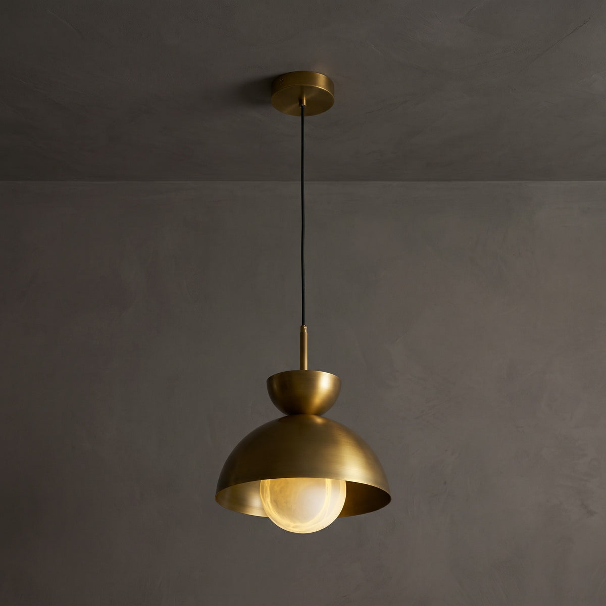 Volo Alabaster Pendant Lamp