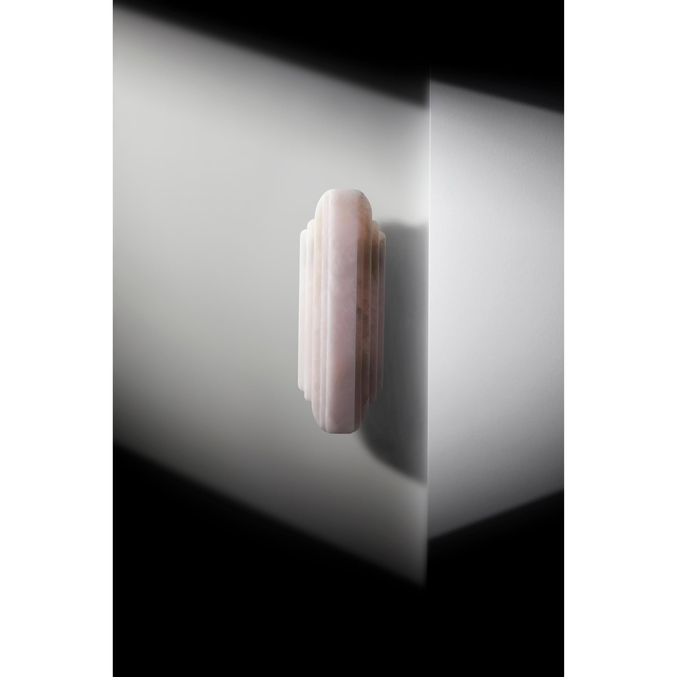 WallJewel Onyx Wall Lamp