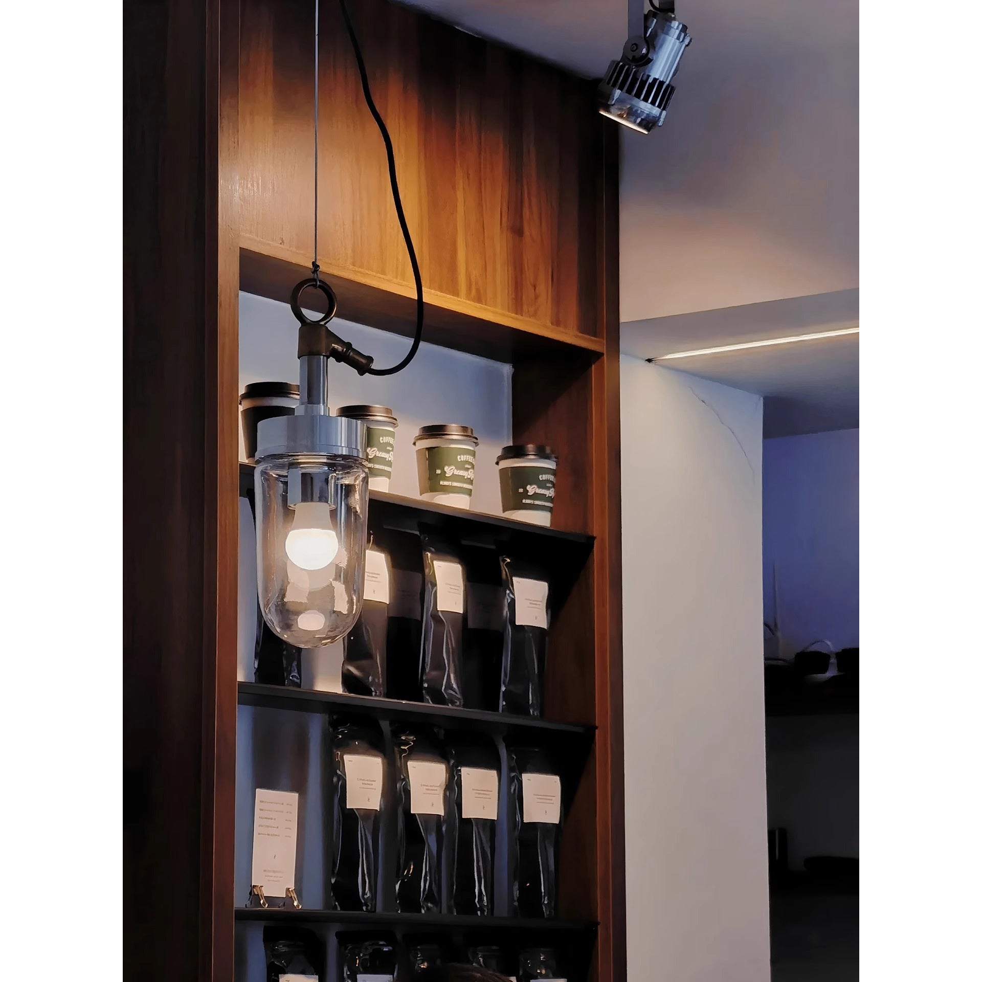 Well Glass Pendant Lamp