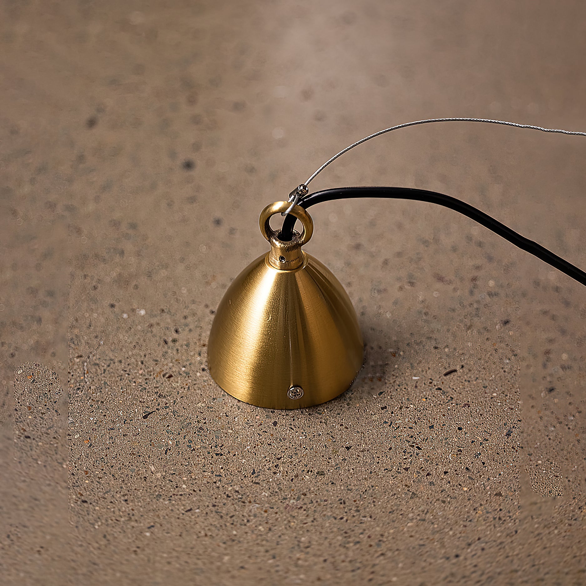 Well Glass Pendant Lamp