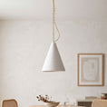 Bild in Galerie-Betrachter laden, White Plaster Pendant Lamp

