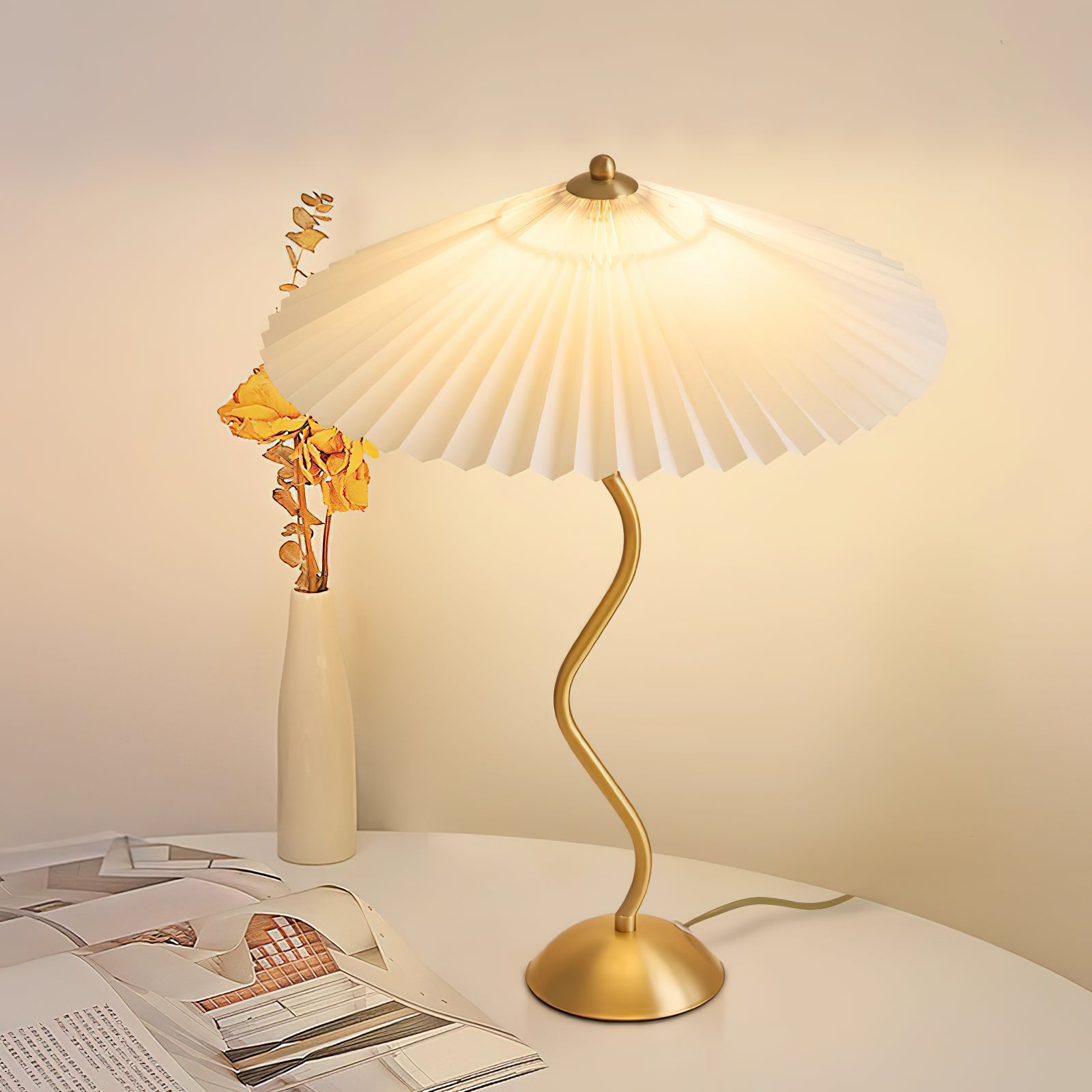 Willow Wavy Table Lamp