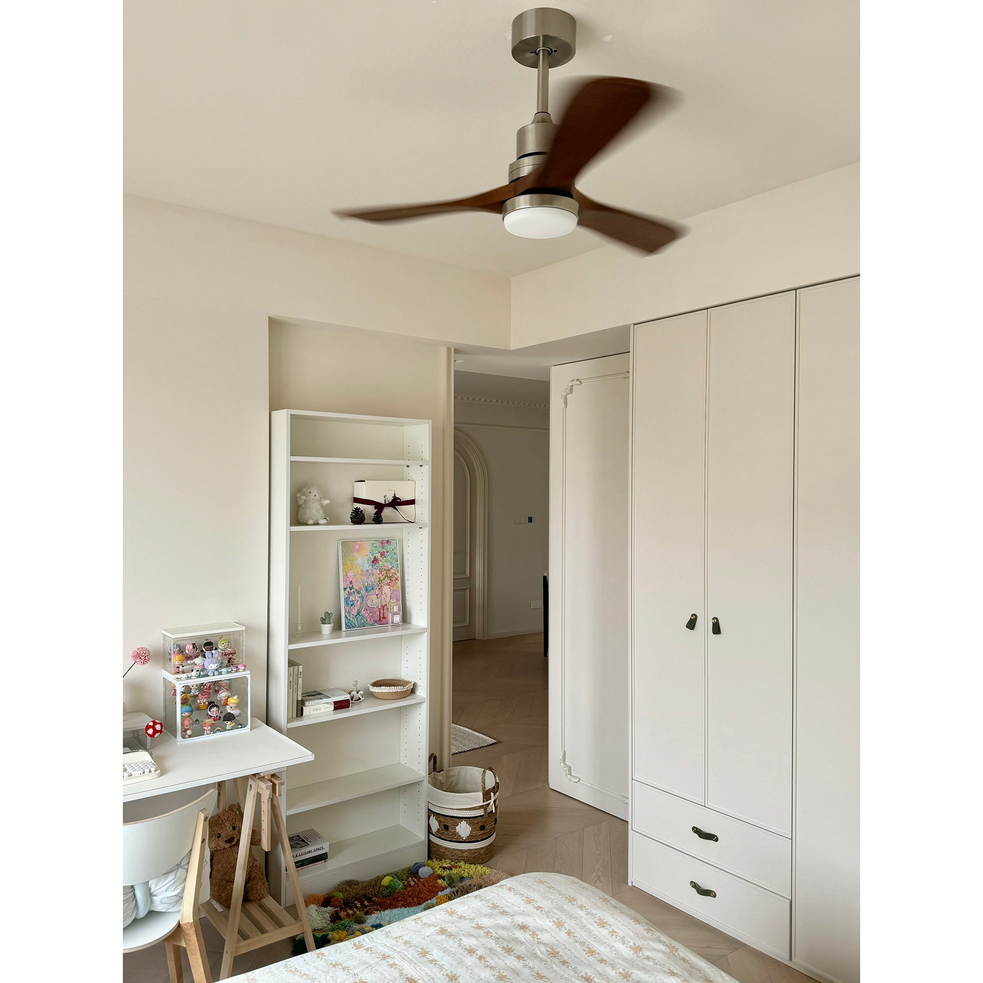 Zephyr Wooden Fan Ceiling Light