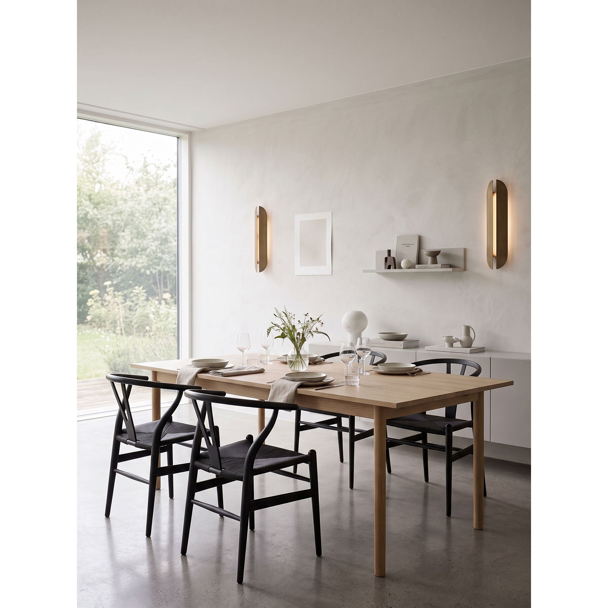 Aare Wall Lamp