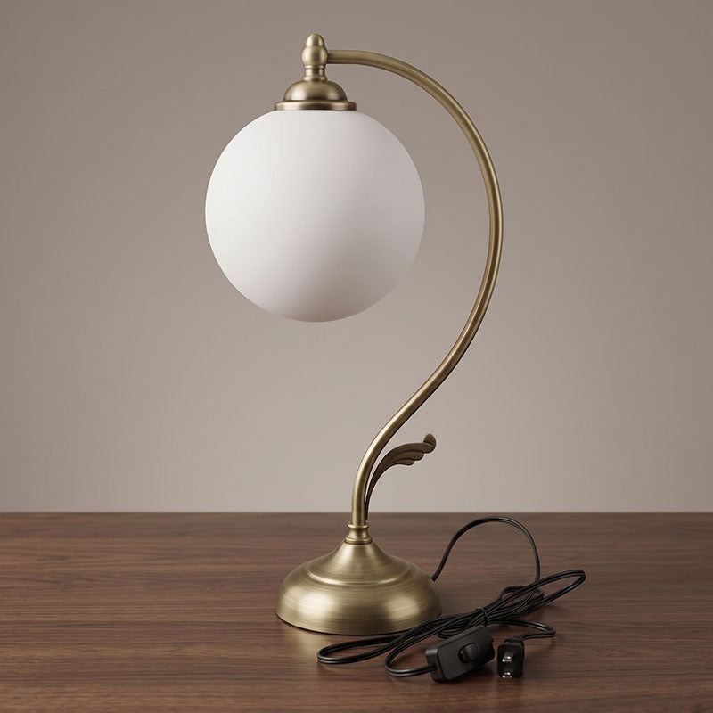 Evelyn Glass Table Lamp