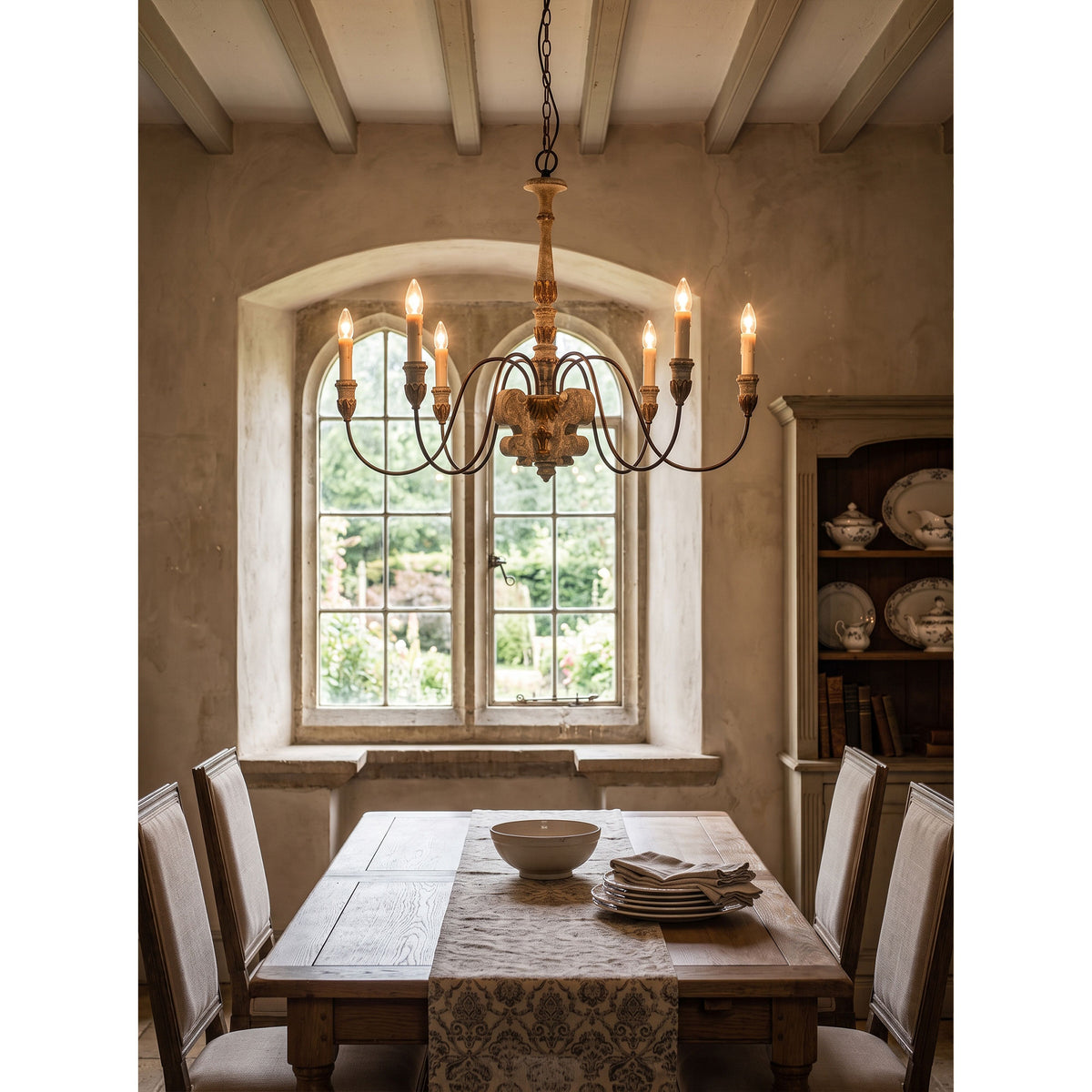 Geovanna Chandelier