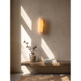 Load image into Gallery viewer, مصباح الحائط Jewel Onyx
