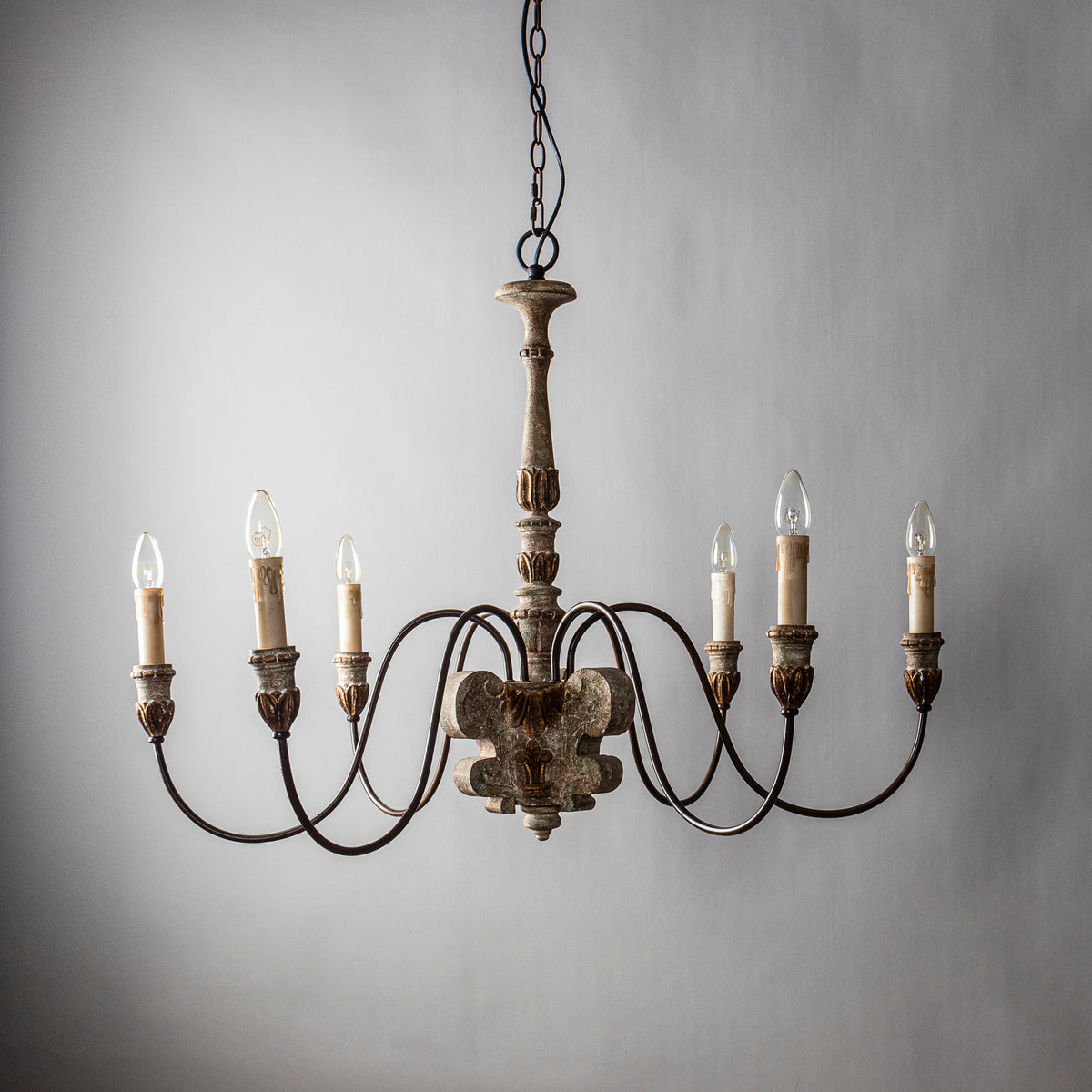 Geovanna Chandelier