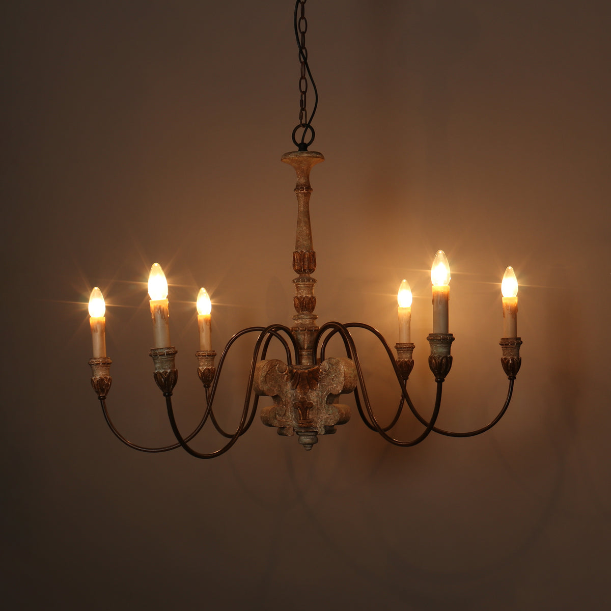 Geovanna Chandelier