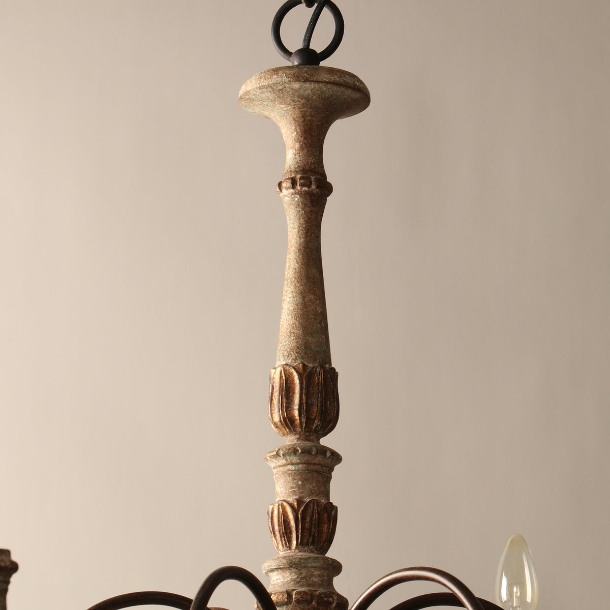 Geovanna Chandelier