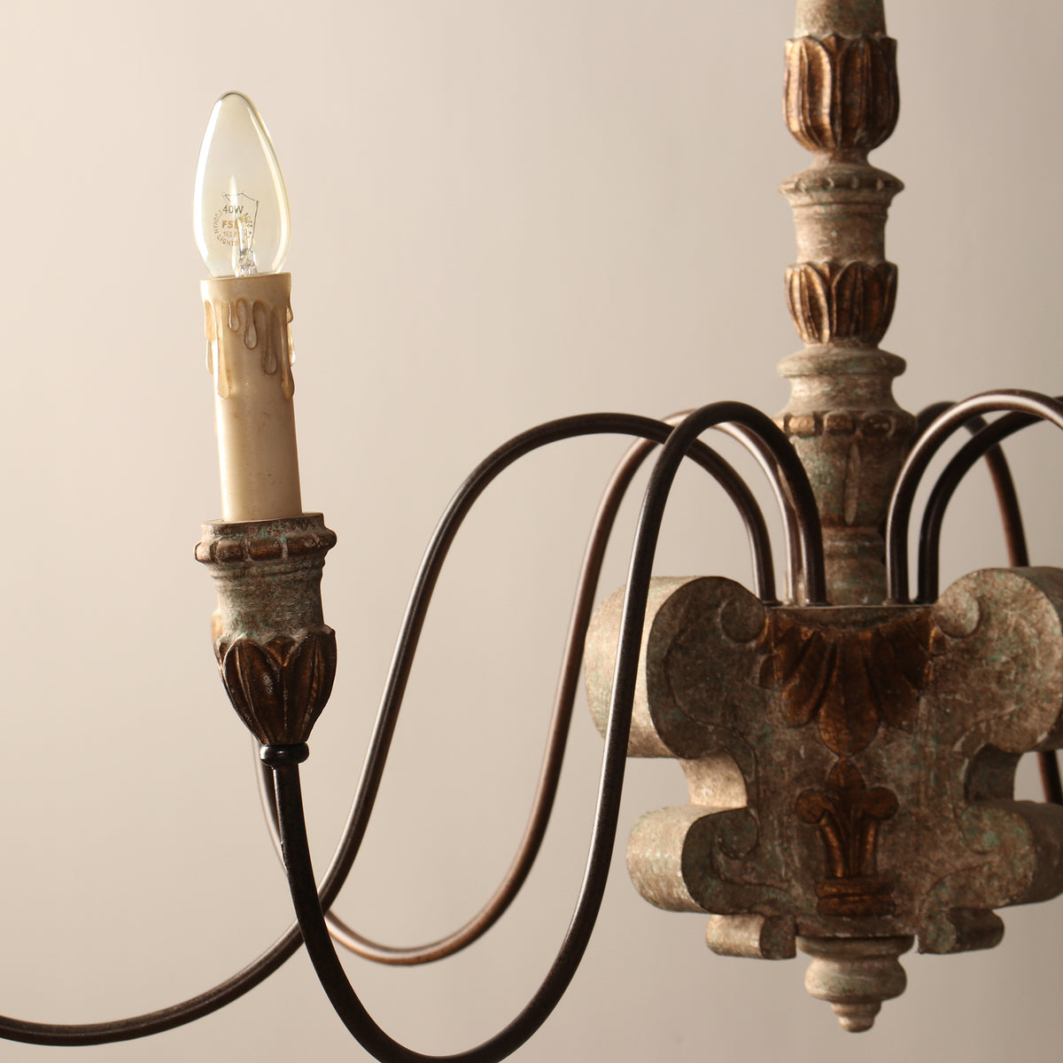 Geovanna Chandelier