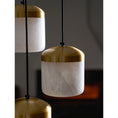 Bild in Galerie-Betrachter laden, Asta Alabaster Pendant Lamp
