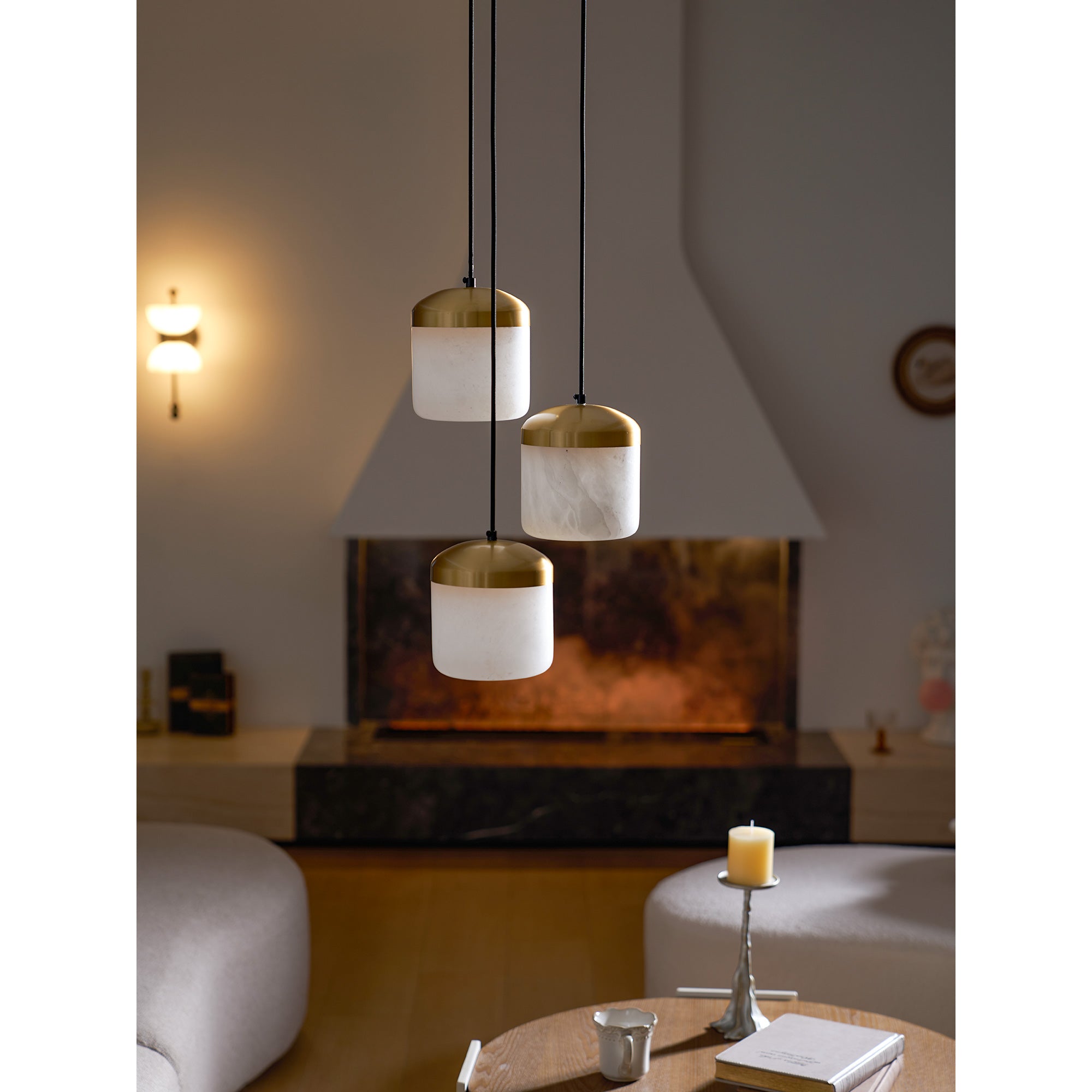 Asta Alabaster Pendant Lamp