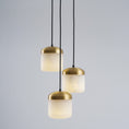 Bild in Galerie-Betrachter laden, Asta Alabaster Pendant Lamp
