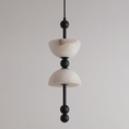 Bild in Galerie-Betrachter laden, Lyra Alabaster Pendant Lamp
