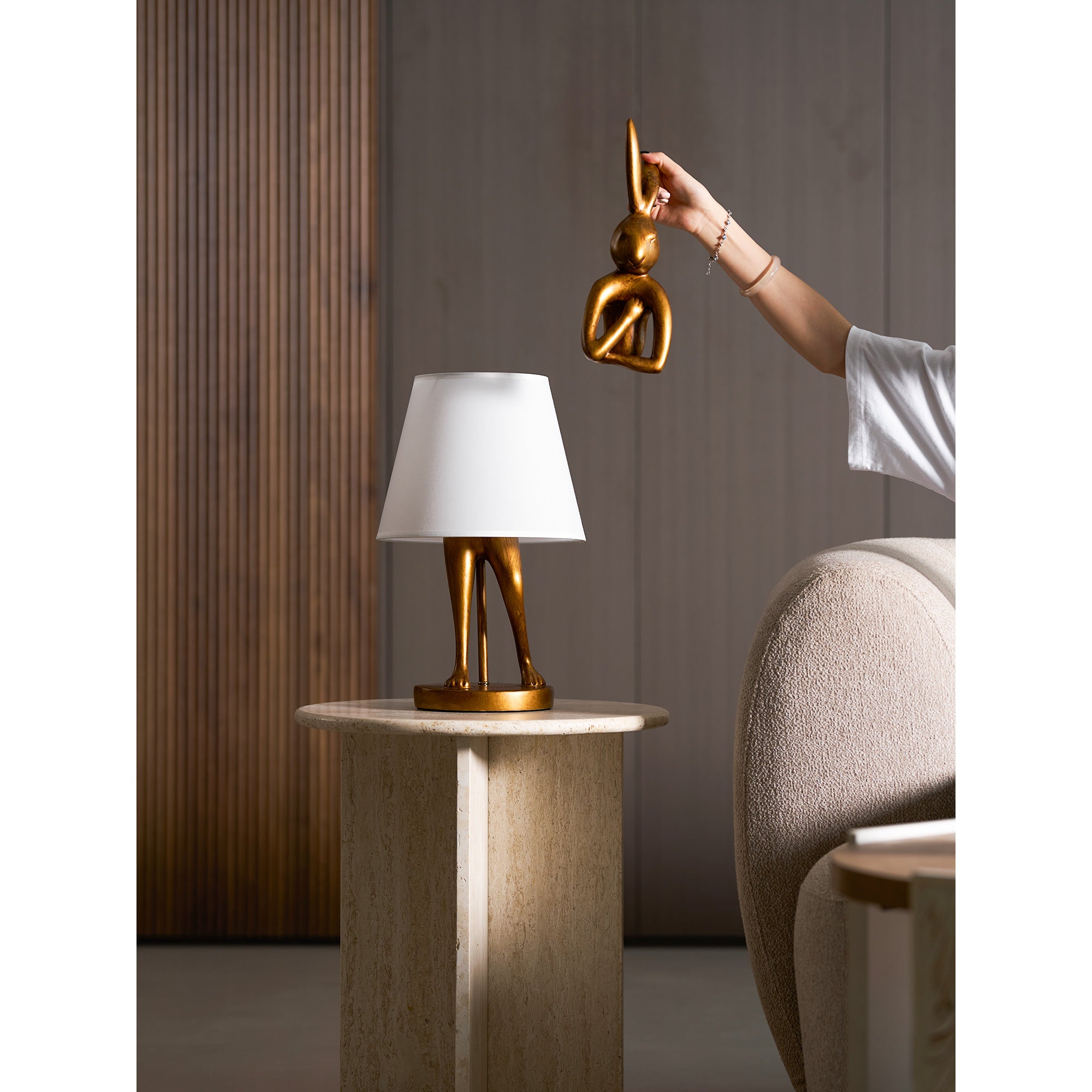 Chester Rabbit Table Lamp