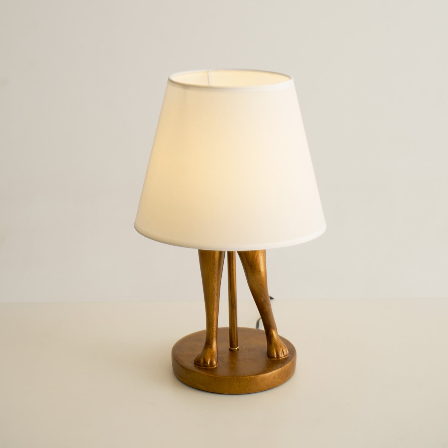 Chester Rabbit Table Lamp